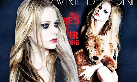 avril levigne nude|AVRIL LAVIGNE Nude